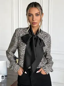A fashionable women's coffee leopard print ribbon bow long sleeved shirt Blouse Top, suitable for commuting to work, shopping and outdoor activities, indoor and outdoor dressing