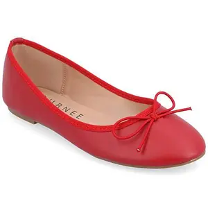 Journee Collection Women's Vika Flat