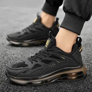 Men's Comfortable Running Shoes Lightweight Breathable Anti-Slip Street Style Sneakers Round Toe Lace Up Low-cut Casual Shoes outdoor sport runner sepatu murah fashionable letter design