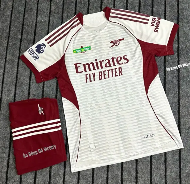 2026/27 Red White Soccer Jersey & Shorts Set – Breathable Quick-Dry Football Kit