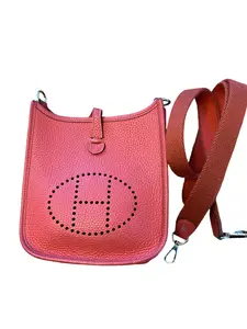 Pre-owned HERMÈS Clemence Leather Shoulder Bags Hermes Evelyn TPM