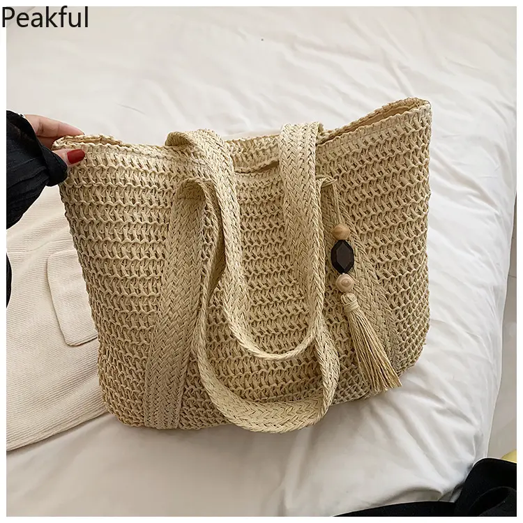 2026 New Fringed Straw Handbag, Popular Oversized Woven Beach Purse, Bohemian Style Large Capacity Shoulder Bag, trendy fringe accents & portable build, multi-purpose and fashionable, perfect for holidays, outdoor gatherings and city shopping