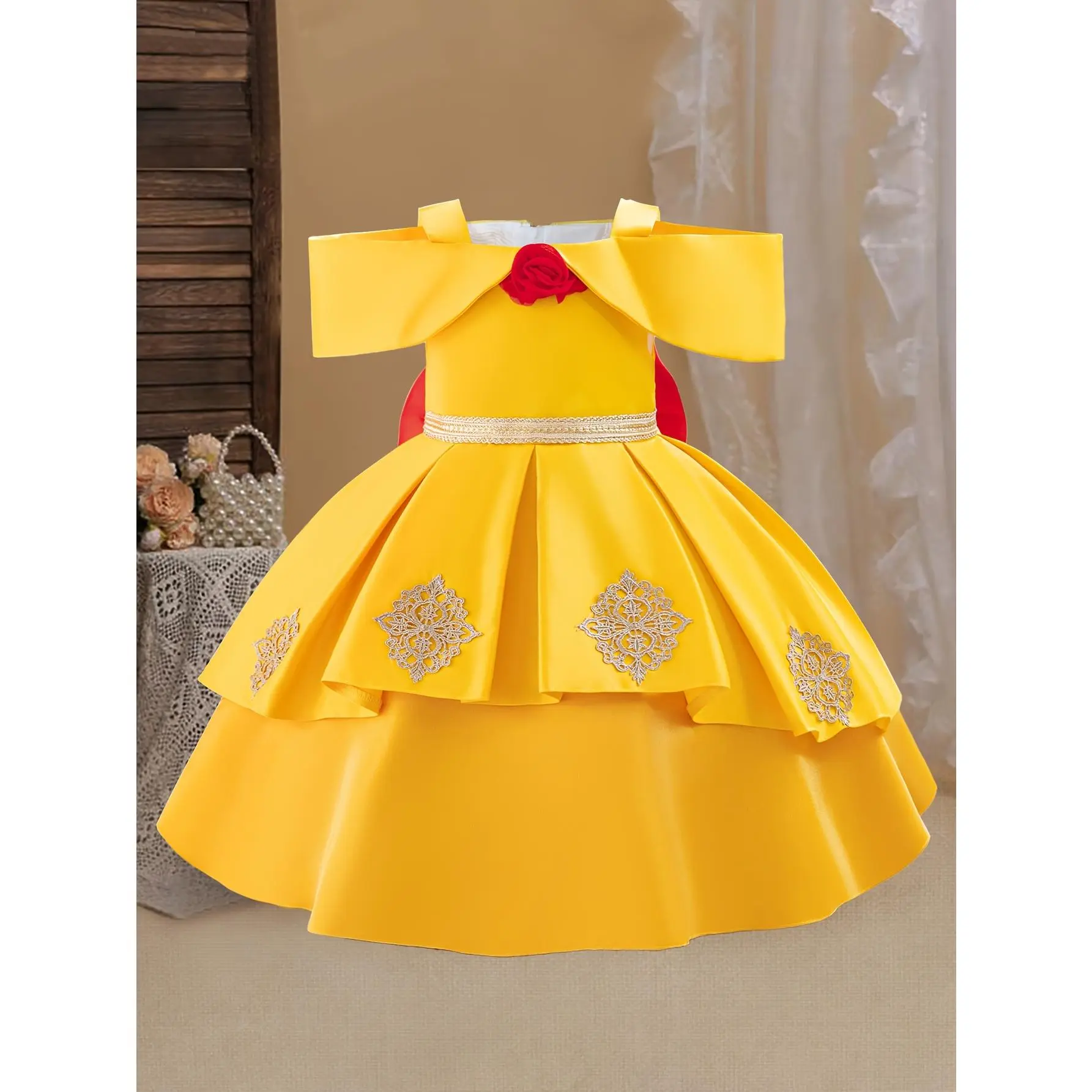 New Baby Girl Princess Dress Yellow Off-The-Shoulder Baby One-Year-Old Birthday Dress