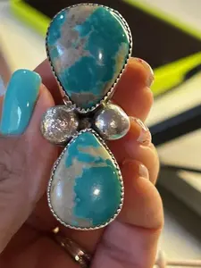 Sterling Silver and Ribbon Turquoise Ring