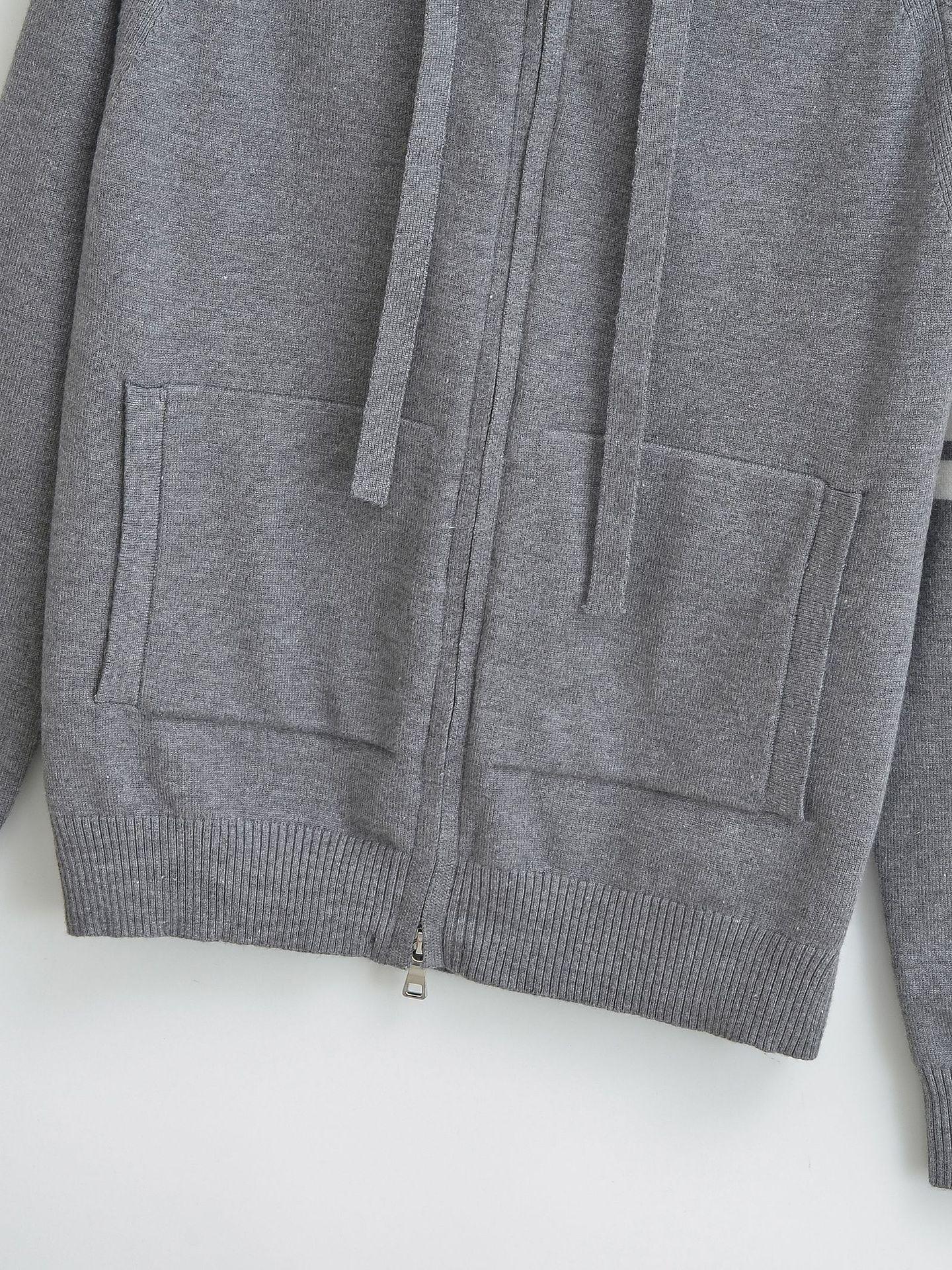 Hooded zipper sweater