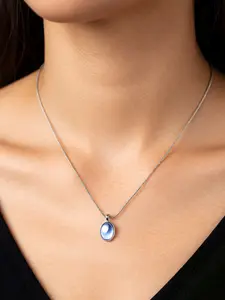 Blue Sapphire Diamond Necklace, High-End Sweater Chain, Cat Eye Pendant Collarbone Design, Elegant Women's Jewelry