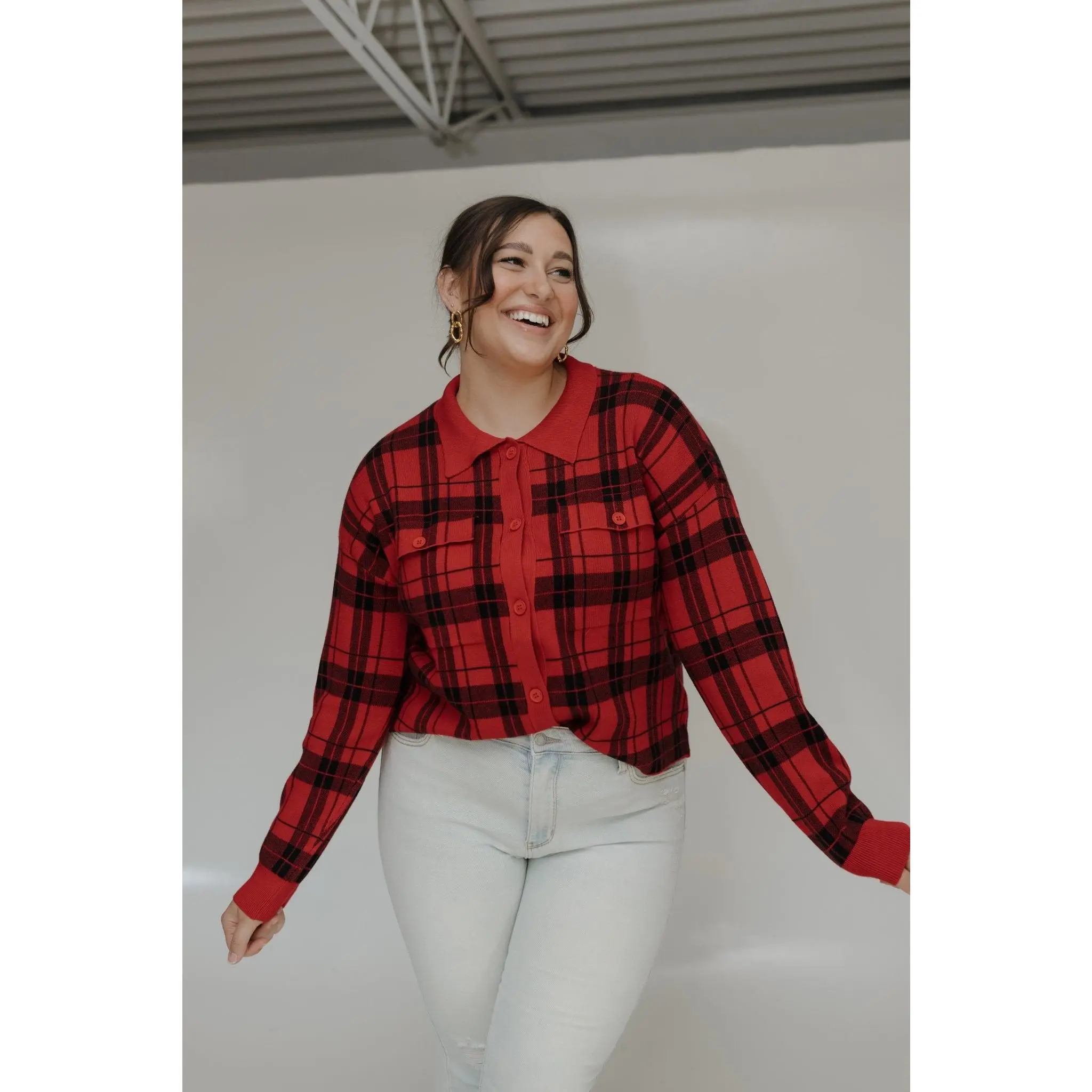Plus Size Cardigan Jacket for Women, Red Plaid Cropped Button-Down Knit Top with Pockets and Drop Shoulders, Tops, Tee