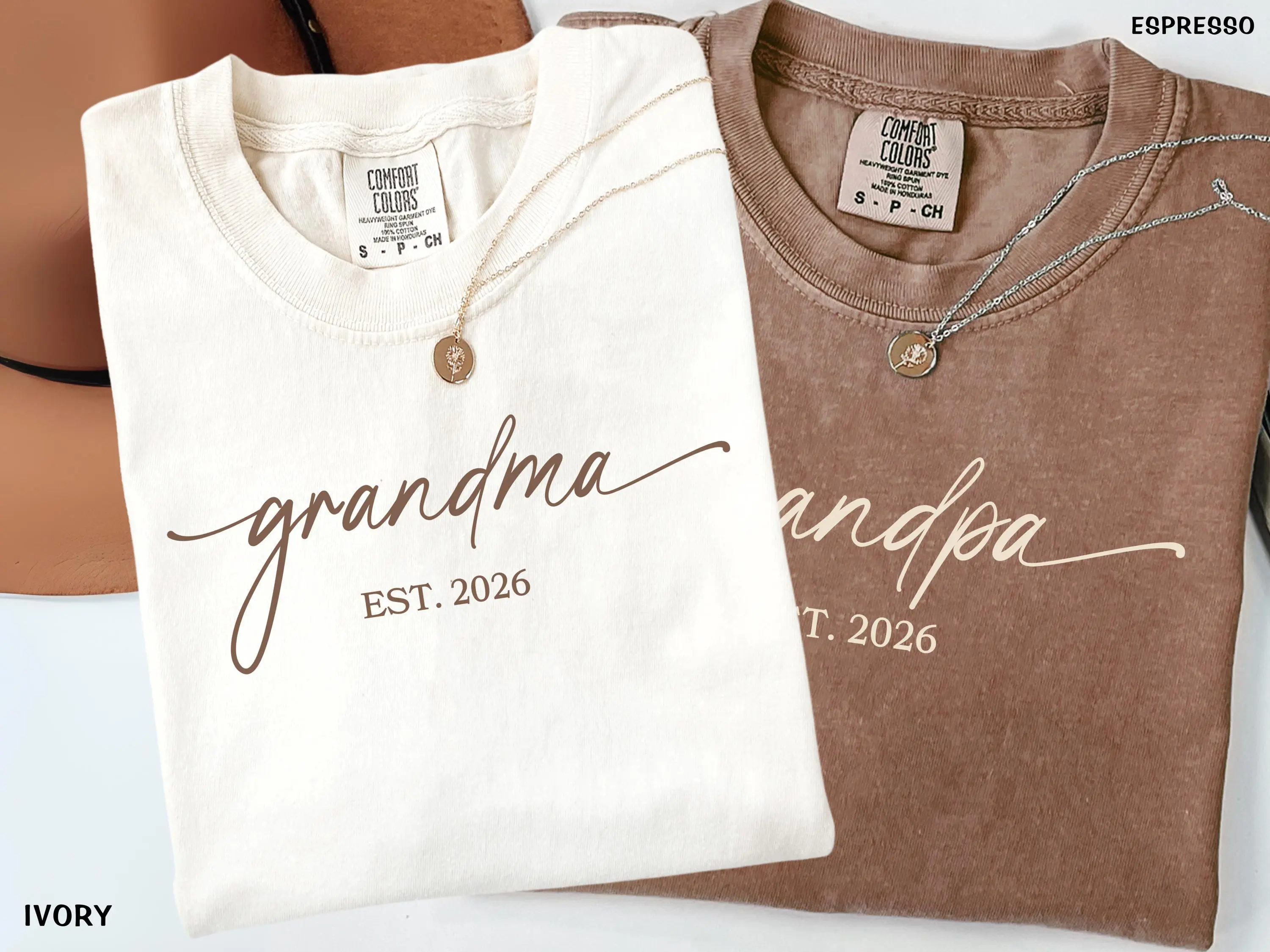 Comfort Colors Grandma Grandpa Est 2026 Shirt, Grandparents Matching Shirts, New Grandma Pregnancy Announcement Tee, First Time Grandparent Gift, Matching Reveal Shirt