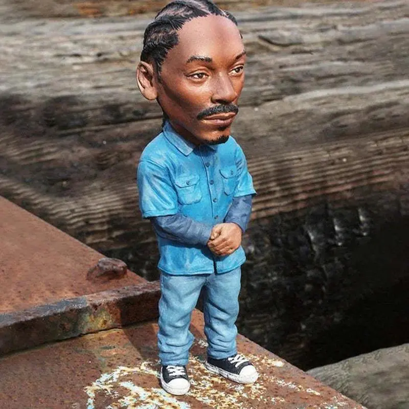 Hip Hop Rapper 2pac Tupac Resin Mini Figure, 6-12cm Classic Novelty Toy, Car Ornaments for Auto Interior, Office Decoration Accessories, About 6-12Cm, Hip Hop Rapper 2Pac Tupac Fans, Office Car Decoration