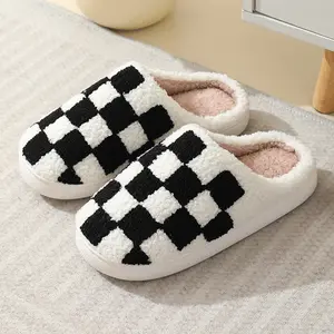 Checkered Fuzzy Slippers for Women Memory Foam Indoor House Shoes Fluffy Bedroom Sandals with Closed Toe Design Black Classic Plush Lining Non-Slip TPR Sole Perfect Present Choice