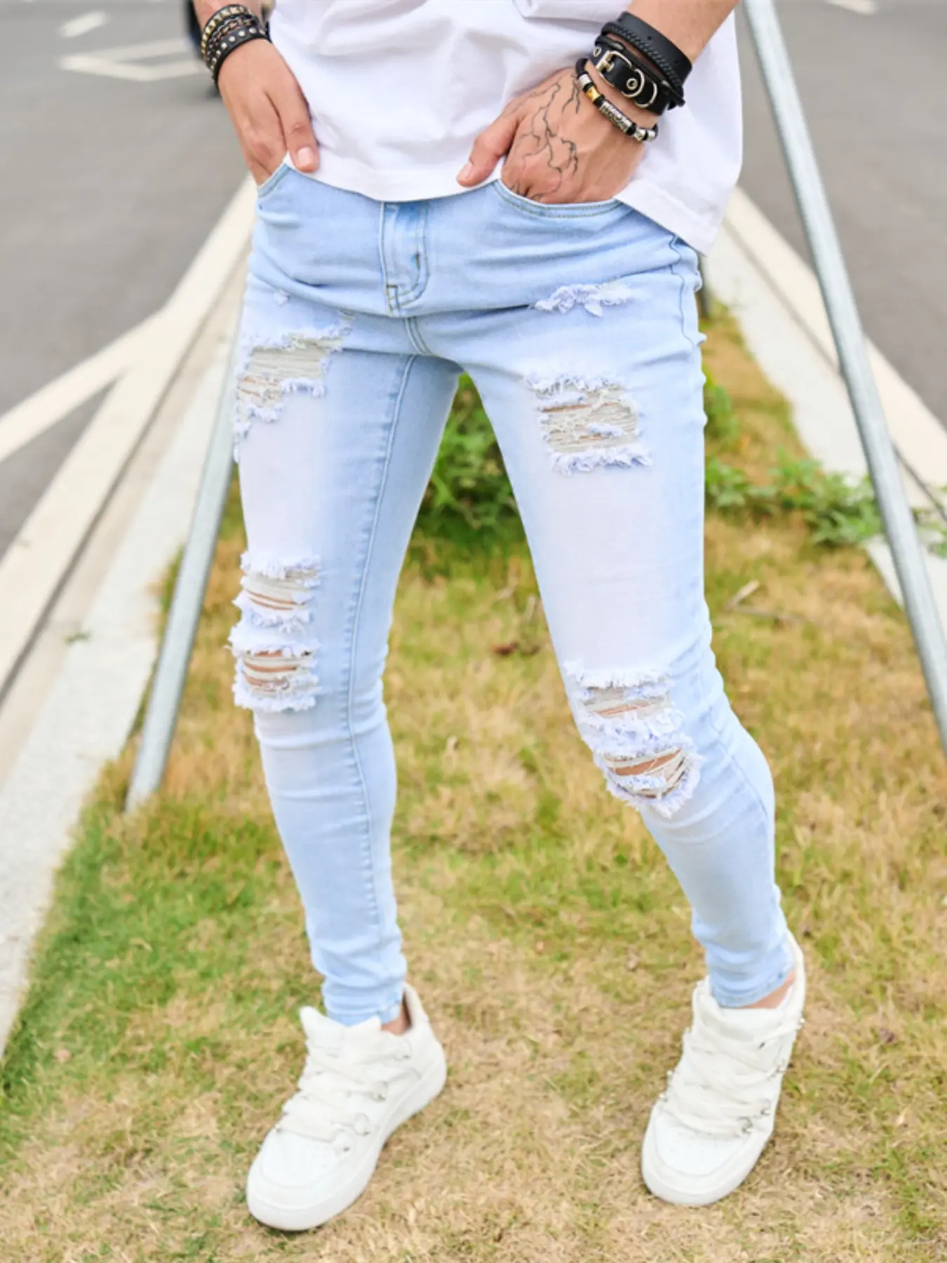 Men's Ripped Slim Fit Jeans, Distressed Skinny Jeans, Casual Comfy Streetwear Pocket Skinny Jeans Pants for Daily Wear, Fashion Men's Bottoms for All Seasons Fabric Menswear, Ripped Distressed Denim Woven Jeans