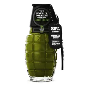 The General’s Hot Sauce Grunt Green – Mild Heat Green Cayenne American Grown Peppers – 6oz Grenade-Shaped Bottle – No Preservatives, Veteran-Owned, All Natural, Gourmet Flavor