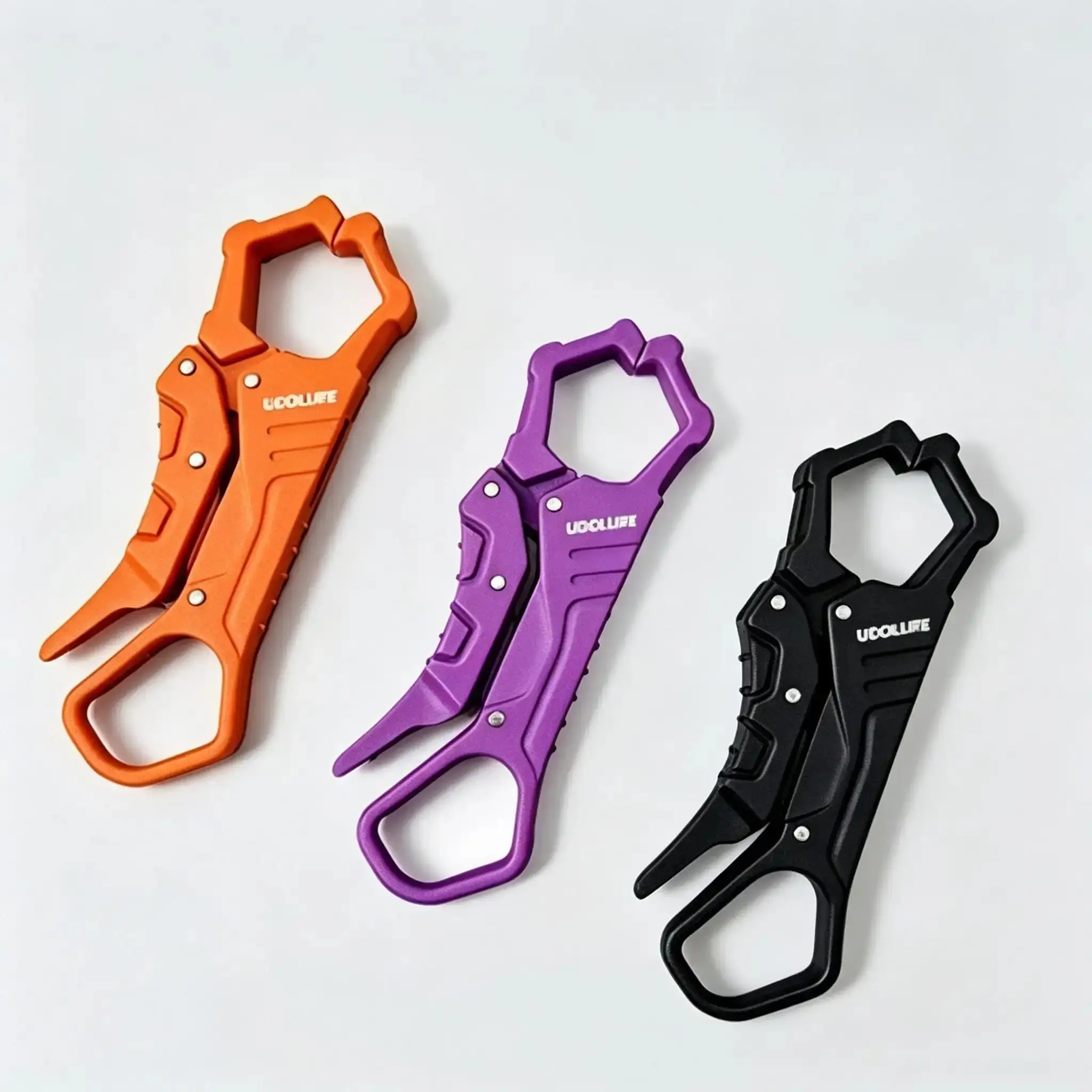 New-style Mecha Style Compact and Miniature Does not take up space fishing gripper, a special pliers for clamping fish, a portable and non-slip fish gripper that does not harm fish lure set original
