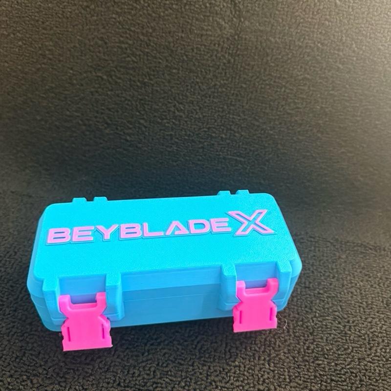 Beyblade X DeckBox! 3D printed and ready to head to your next battle! Comes in any color combo you choose!