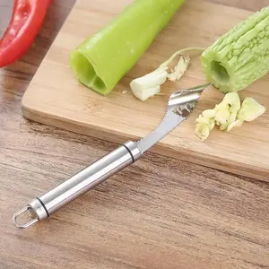 Stainless Steel Pepper Corer Portable Zucchini Cucumber Core Remover Special Kitchen Gadgets with Serrated Edge Home Gadgets