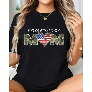 Marine Mom Patriotic Heart American Flag Camo Design T-Shirt For Military Family Support And Memorial Day Celebration MUR