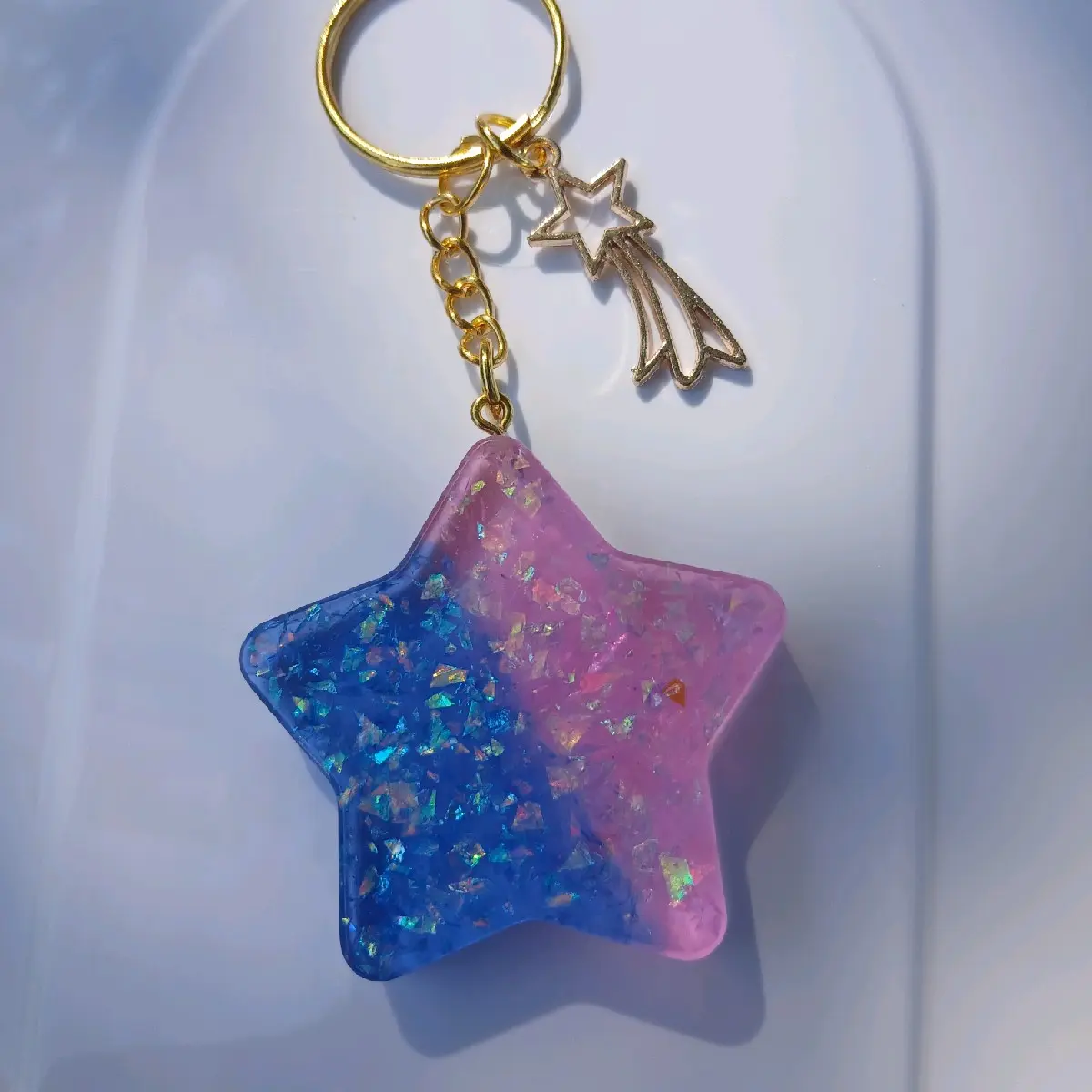 Blue and Pink Sparkling Keychain with Gold Shooting Star - Perfect for Accessory Pouch or Wallet