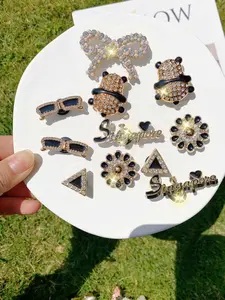 11-Piece Fashionable Rhinestone Bow Abs Pearl Shoe Clips, Rhinestone Shoes Charms, Detachable DIY Shoe Flowers for Women Sandals Slippers Beach Bags, Perfect Party Gifts