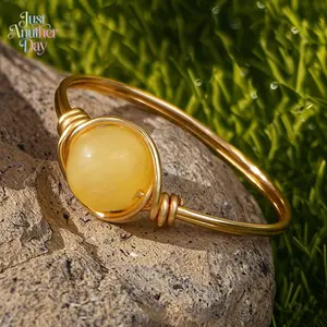 Handcrafted Natural Stone Wire Wrapped Rings, Multi-Color Crystal Gemstone Design, Artisanal & Delicate Fashion Jewelry for Women