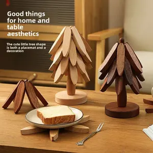 Natural wood and bamboo eco-friendly Christmas tree insulation mats, table mats, coasters, Christmas decorations, household heat-resistant table mats, solid wood