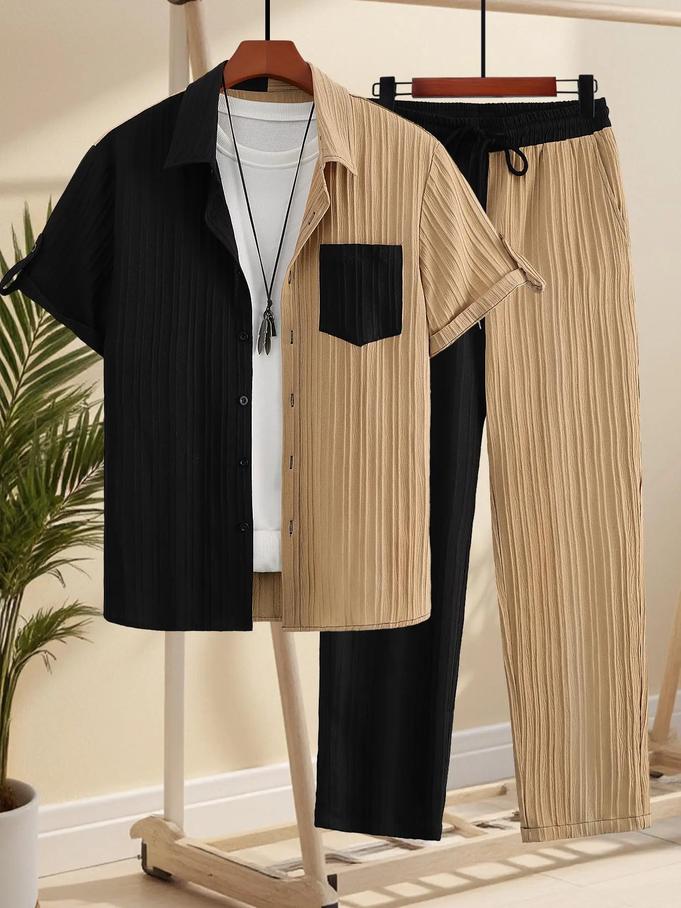 Two-piece Set Men's Colorblock Print Tropical Short Sleeve Shirt & Pants, Regular Fit Casual Button Up Collared Top & Trousers for Daily Wear, Men's Outfits for All Seasons, Casual Style Set, Summer Outfits Set, Matching Sets, Co Ord Set, Menswear