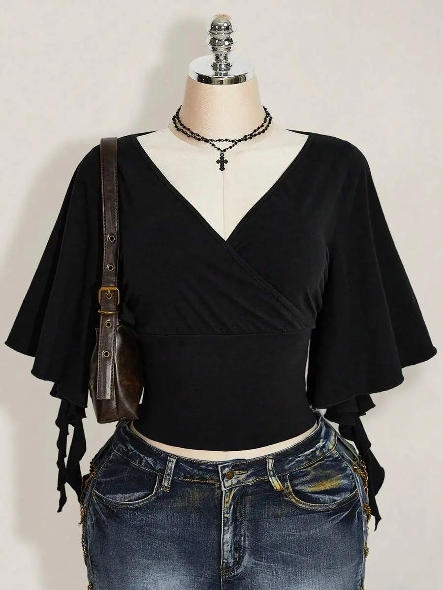 Women's Plus Size Black Summer Goth Night Out Club Shirt, Retro Elegant V-Neck Ruffle Sleeve Slim Fit Y2K Urban Modern Fashion Casual Basic Top
