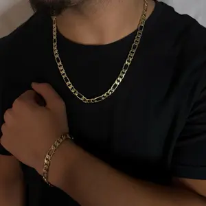 14k gold plated Fígaro style chain and bracelet