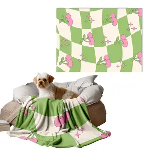 1pc stylish striped design pet blanket, a large flannel blanket that's ultra-soft and extra-thick, providing a warm environment for pets.