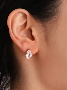 Ladies Ear Stud Set Zircon Geometric Heart Shaped Ear Plug Sleep Earrings Stainless Steel 18k Gold Plated Waterproof And Anti Allergy Small Light Exquisite And Versatile Accessory