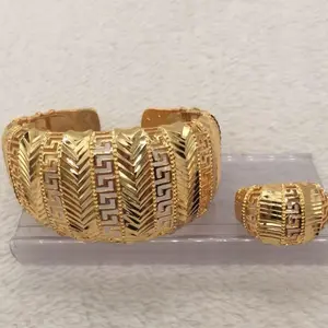 High quality fashion jewelry bangle and ring High quality fashion jewelry bangle and ring