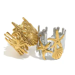 Coastal Treasure Starfish & Shell Ring (Gold)