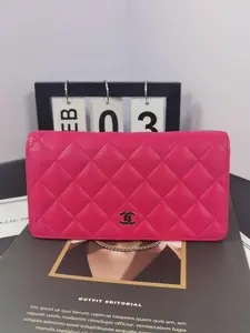 Pre-owned CHANEL Leather Mini Bags Preloved Wallet