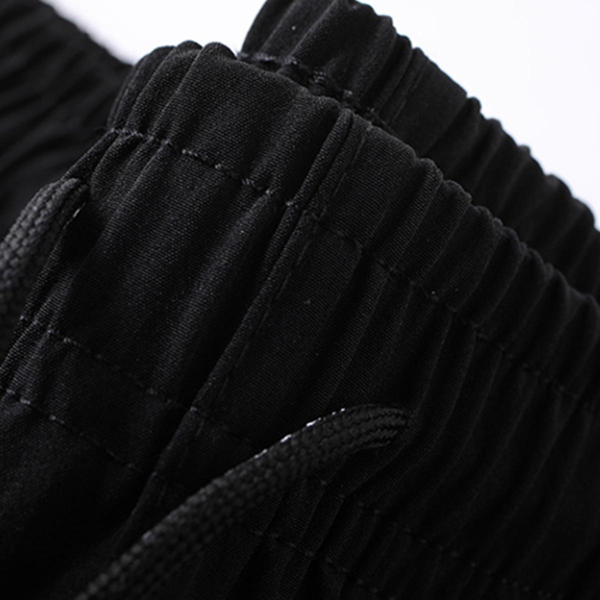 4-piece solid-color versatile men's athletic trousers with zipped pockets, elastic drawstring waist design, comfortable and skin-friendly outdoor trousers, soft fitness jogging pants, fitted sweat-absorbing lightweight breathable sports pants