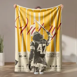 1 piece Victory moment of USC football team player number 47. themed flannel blanket - Flannel blanket with modern design, suitable for sofas and beds, all-season use, super soft and comfortable, digitally printed pattern, 100% polyester material