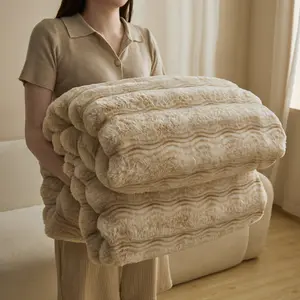 Cozy Ultra-Soft Microfiber Faux Rabbit Fur Dual-Sided Blanket – Classic Checkered Design, Checkerboard Pattern Blanket, Warm, Durable, All-Season Throw for Bed, Sofa, Living Room, Stress-Relief, Pet-Friendly, Perfect Christmas Gift for Family, Friends