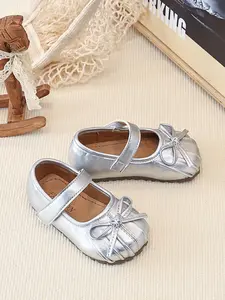 Girls' Bow Velcro Shoes, Soft Sole Anti-Slip Round Toe, Sweet Style Princess Sandals, Bowknot Design Flats, Ideal for Daily Wear & School