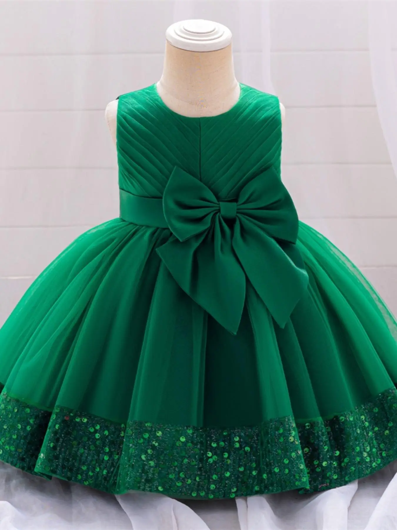 Baby Girl's Contrast Sequin Bow Decor Dress, Cute Round Neck Sleeveless Dress for Christmas Party Holiday Wedding Guest, Infant Toddler Kids Clothes f