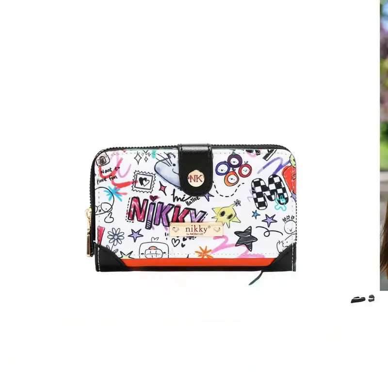 COMPACT WALLET