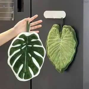 2-Piece Decorative Leaf-Shaped Microfiber Finger Towel Set, Hangable with Hanging Loop, Soft Quick-Dry Super Absorbent Portable Wipes for Bathroom Use, Ideal Daily Gift, 2 Pieces summerwins,summerwins