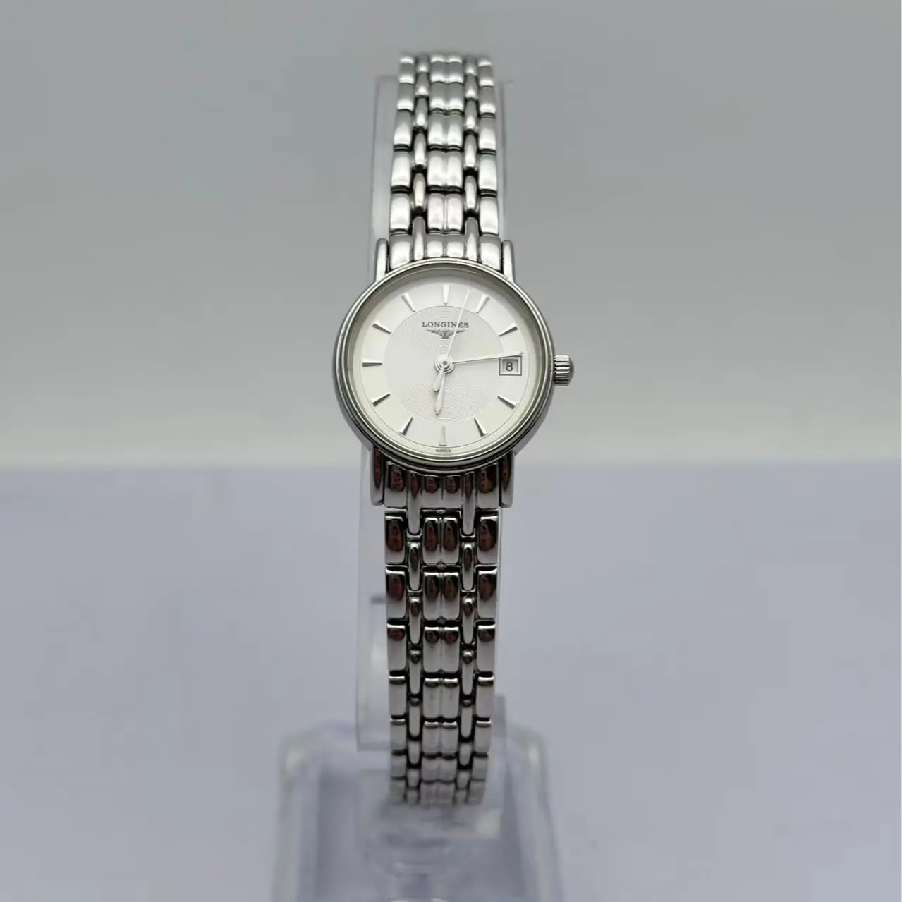 Pre-Owned Longines Luxury Battery-Powered Stainless Steel Quartz Wristwatch - 23.6 mm Case Diameter