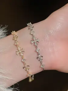 Adjustable Zirconia Cross Charm Bangle, Elegant Flower Design Jewelry for Women, Perfect Gift for Special Occasions, Cubic Zirconia Fashionable Bracelet