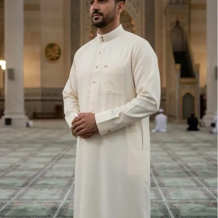 Men's Qatri Style Thobe Ivory Traditional Islamic Clothing for Men Half-White Design Comfortable Fit Versatile Use