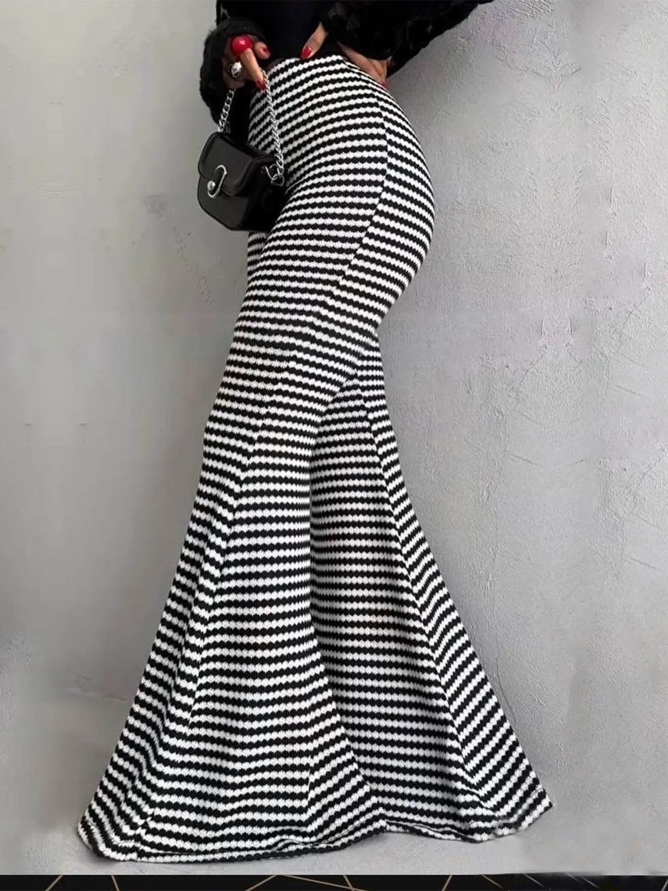 Women's Striped Print Flared Leg Pants, Casual Chic Summer Comfy High Waist Fitted Trousers for Daily Wear, Ladies Fashion Bottoms for All Seasons, Womenswear