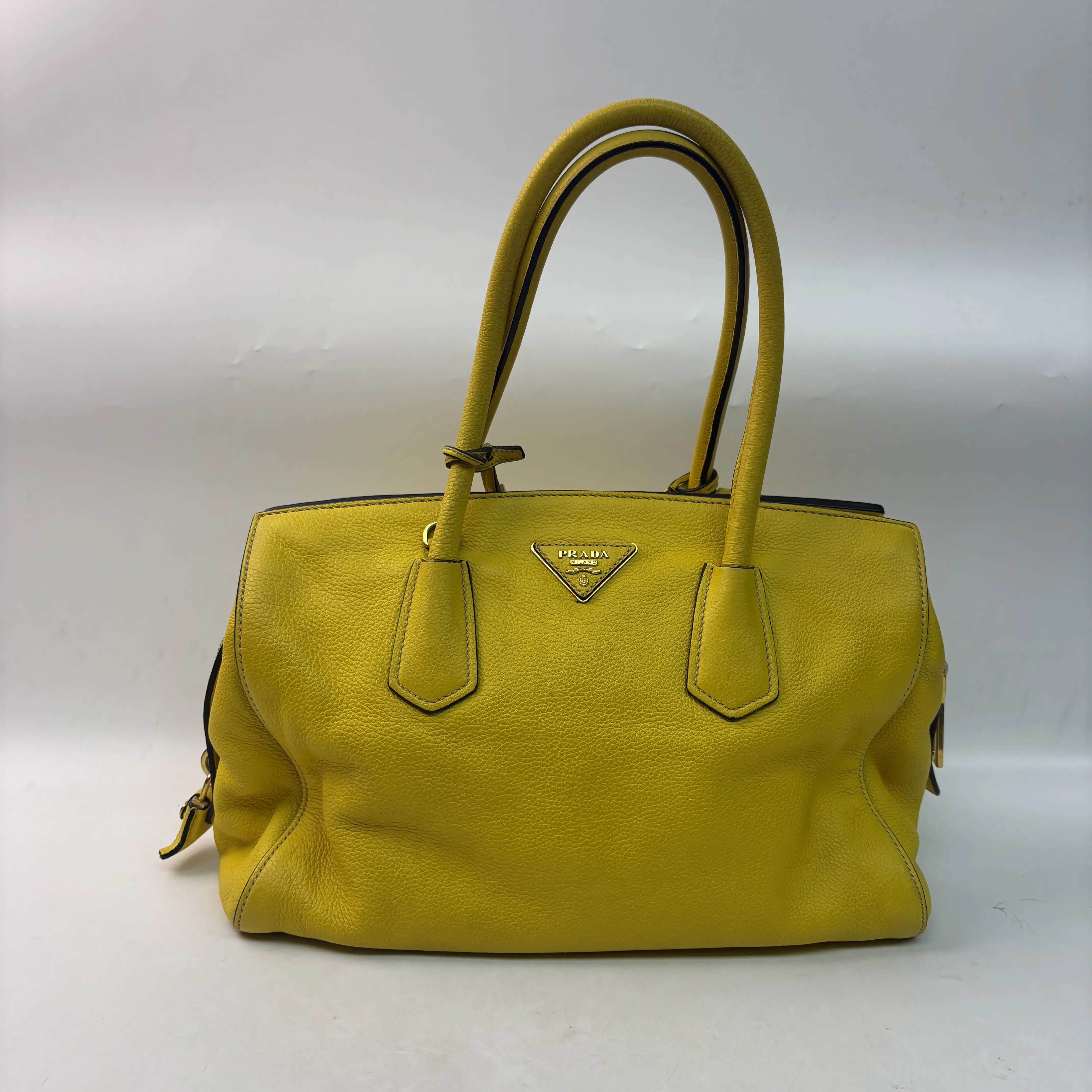 Pre-owned Calfskin Shoulder Bags Prada Two Way Satchel Bag in Lemon Yellow Vitello Daino Leather