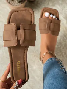 Women's Square Toe Sandals, 2026 Summer New Classic Retro Casual Flat Flip Flops, Comfortable and Versatile Daily Wear Shoes