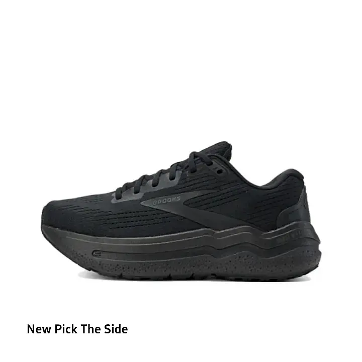Unisex sneakers, brand new sealed with original shoe box, premium upper material, timeless classic silhouette, versatile streetwear kicks, ideal for daily casual outfits, outdoor activities and all fashion styling