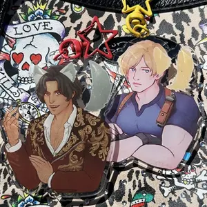 Resident Evil 4 Acrylic Keychain | Leon Kennedy, Luis Serra Navarro |