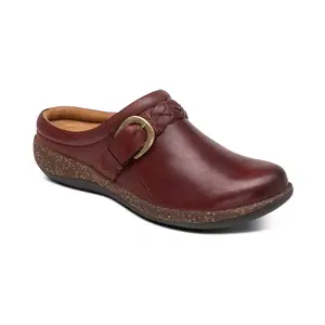 Libby Comfort Clog - Burgundy
