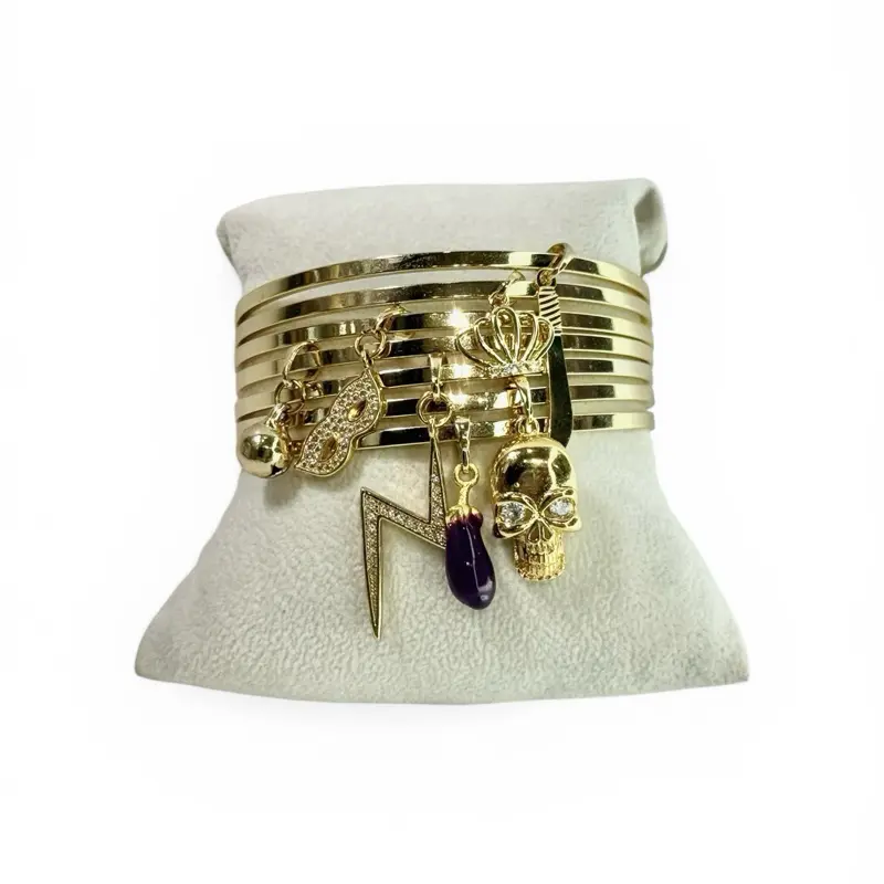 Semanario de oro laminado oya Fashionable Bangles Aesthetic Jewelry Gift Gold Plated Bracelet Bracelet With Pendant