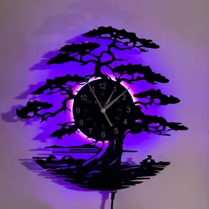 Natural Wood Vinyl Record Wall Clock, Decorative Timepiece for Living Rooms, Bedrooms, Cafes, Kitchens, Offices, Unique Gift Idea